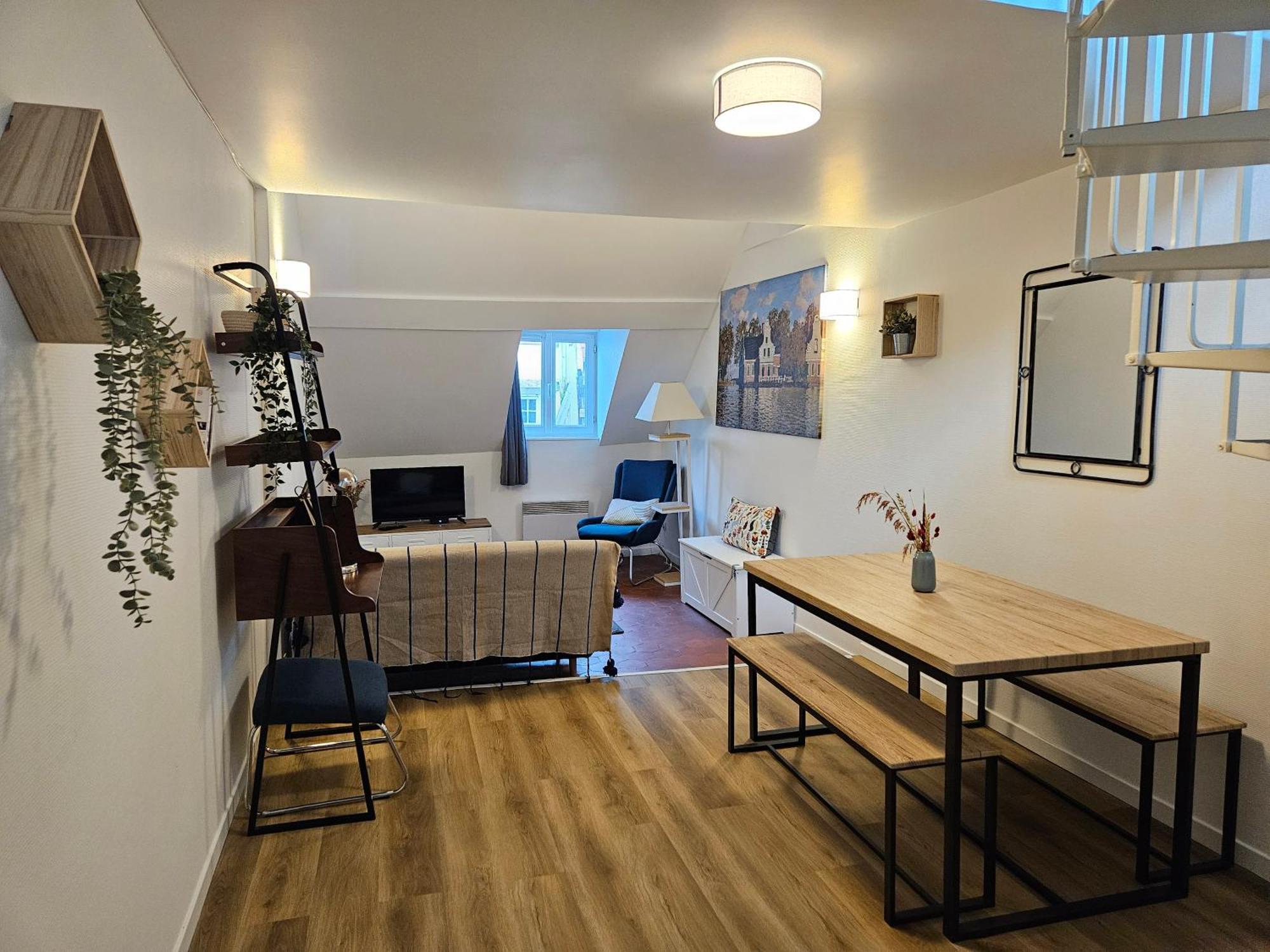 Charmant Duplex Au Coeur De Vernon Proche Gare Et Giverny Eksteriør billede